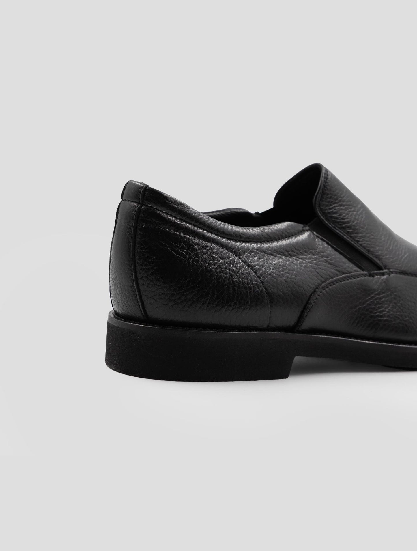 Kiton Black Leather With Fur Loafers