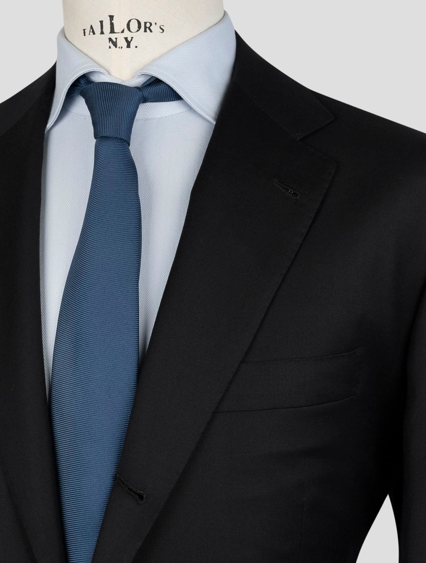 Kiton Black Wool 150's Diamante Blue Suit