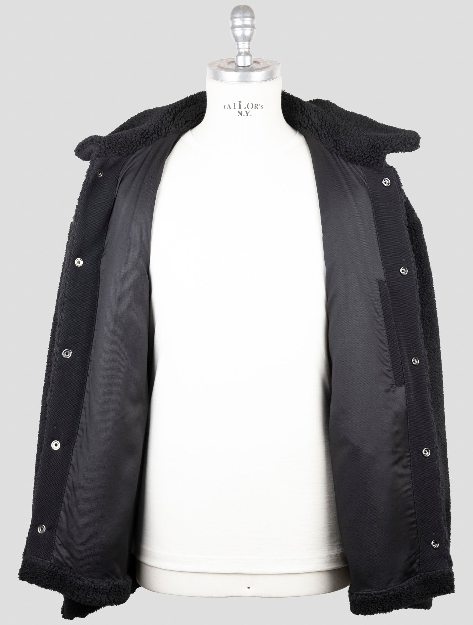 Kiton Knt Black Pc Pl Coat