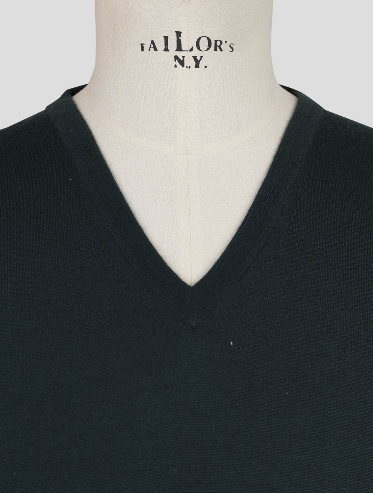 Kiton Green Cashmere Silk Sweater V-Neck
