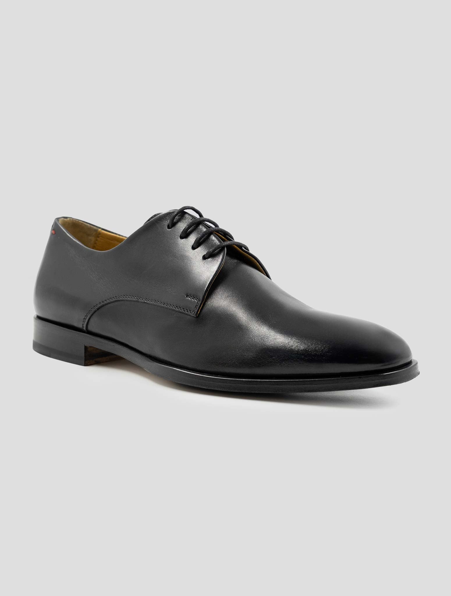 Kiton Black Leather Dress Shoes