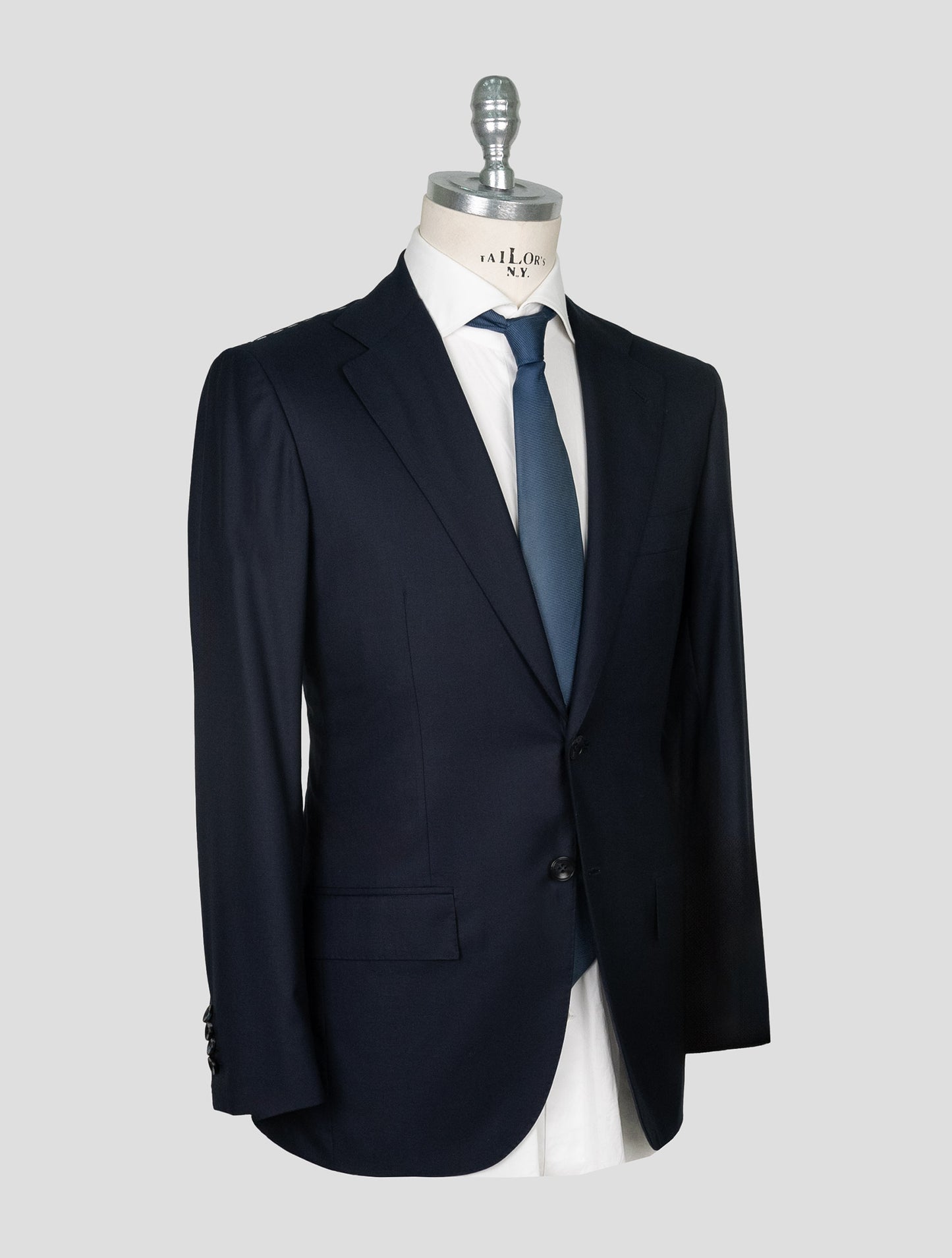Kiton Blue Virgin Wool 14 Micron Suit
