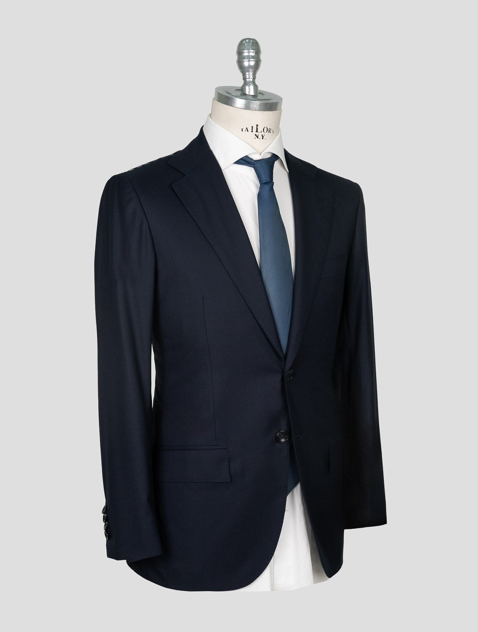 Kiton Blue Virgin Wool 14 Micron Suit
