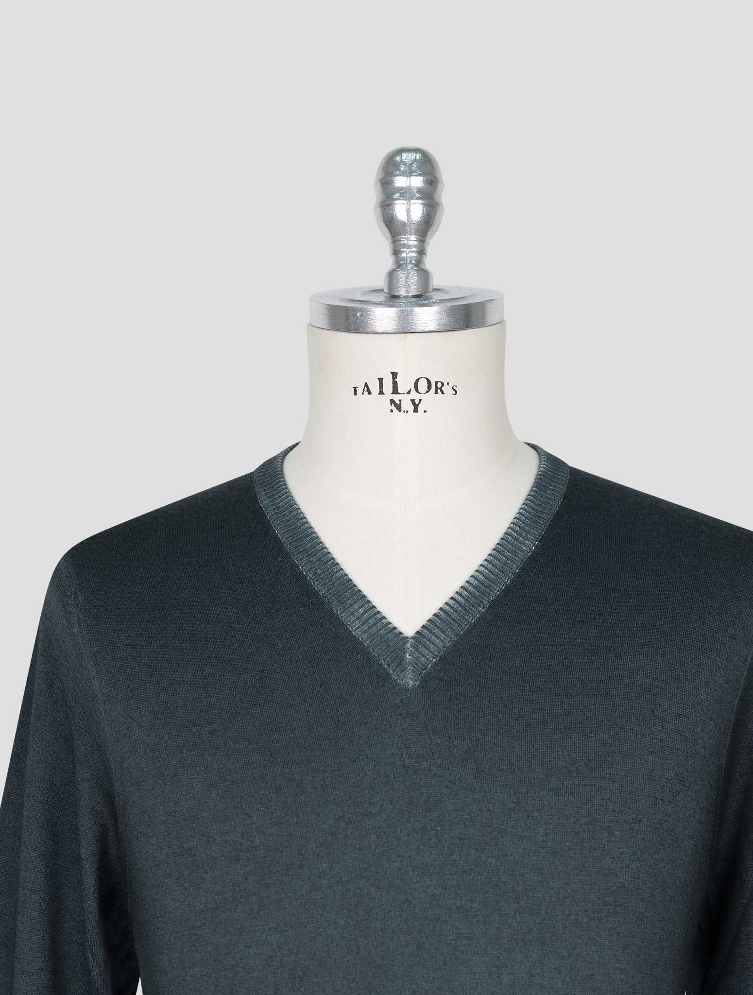 Kiton Green Cashmere Sweater V-Neck