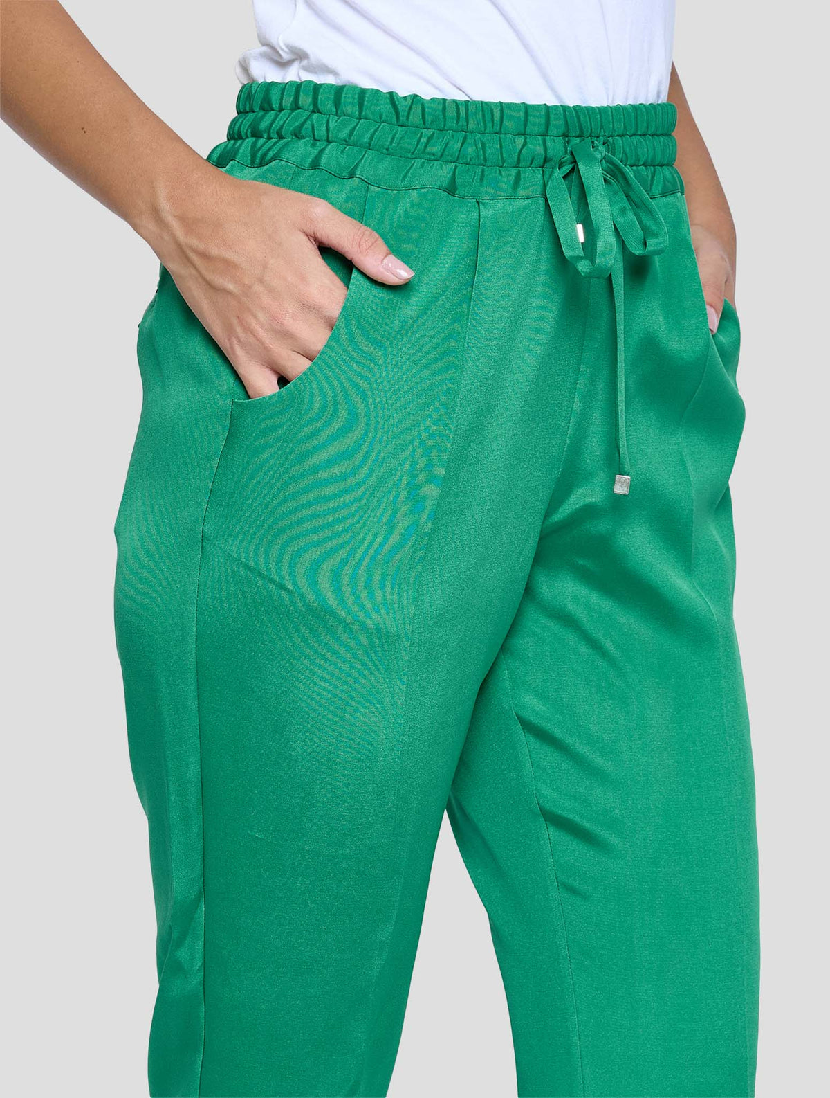 Kiton Green Silk Ea Pants Women