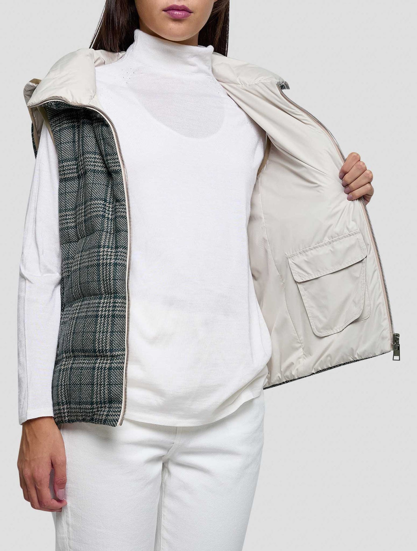 Kiton Green Gray Cashmere Silk Reverse Gilet Women