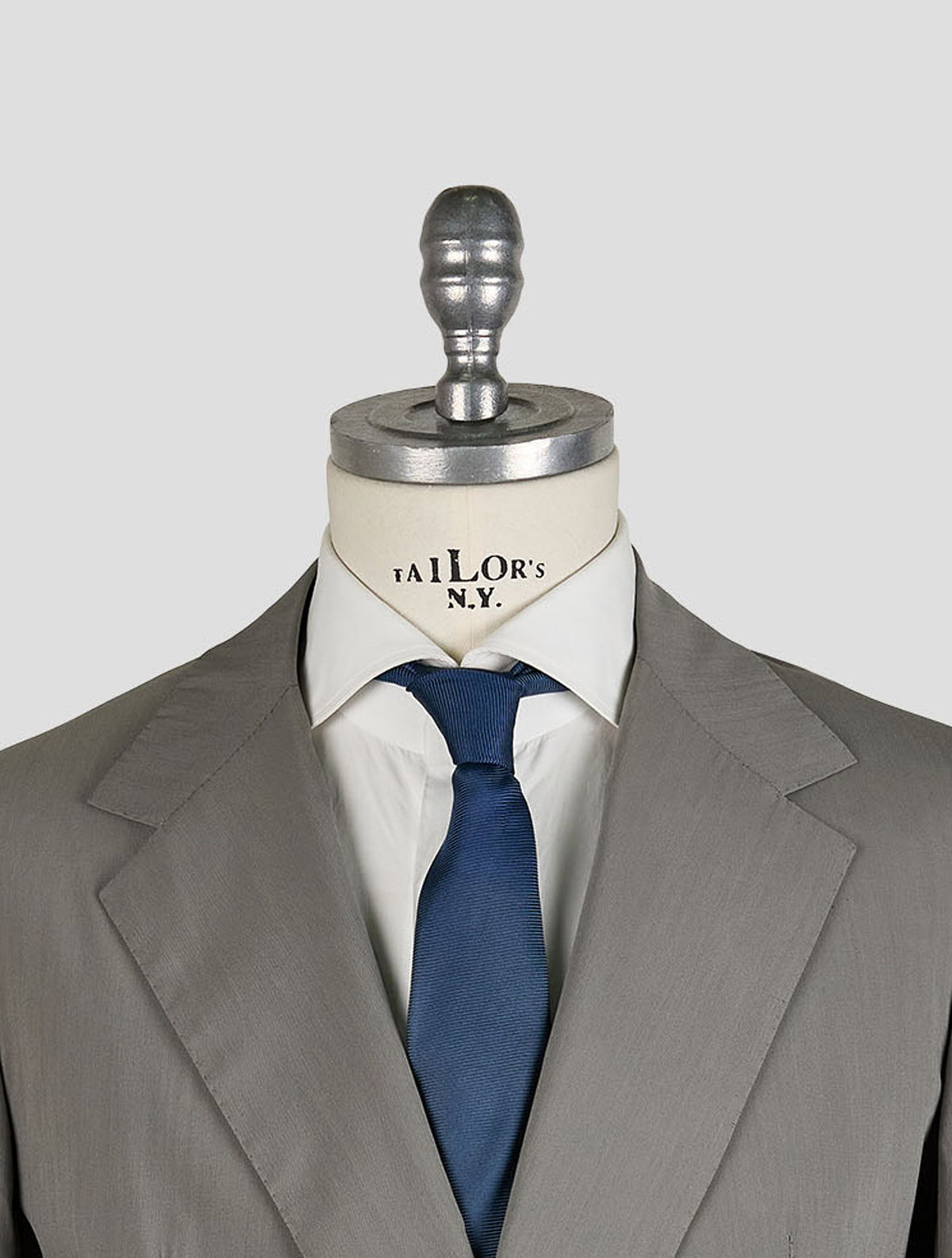 Kiton Knt Gray Silk Pa Ea Suit